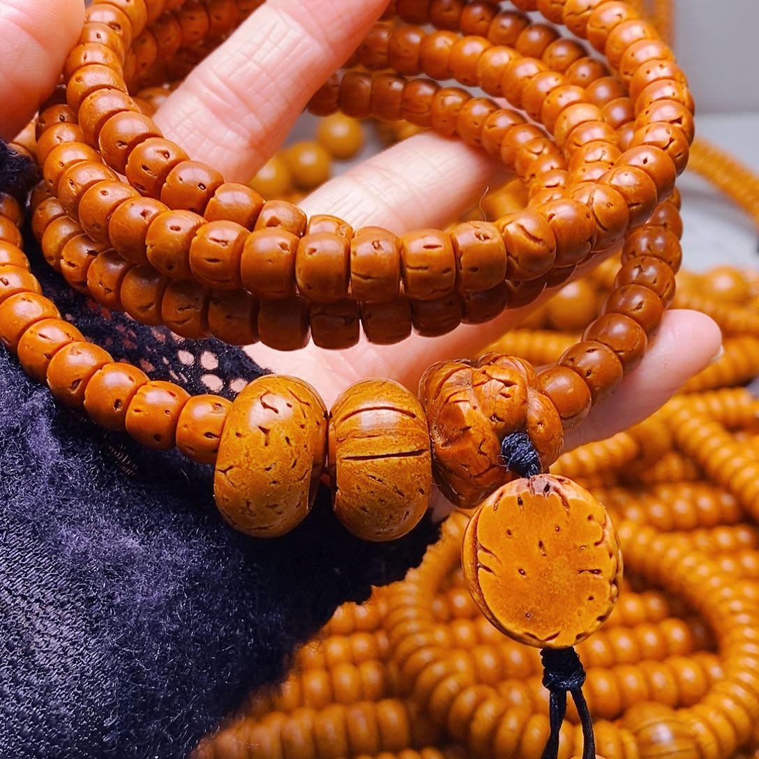 太***片吊坠桃核6乘8核片脖挂全品330