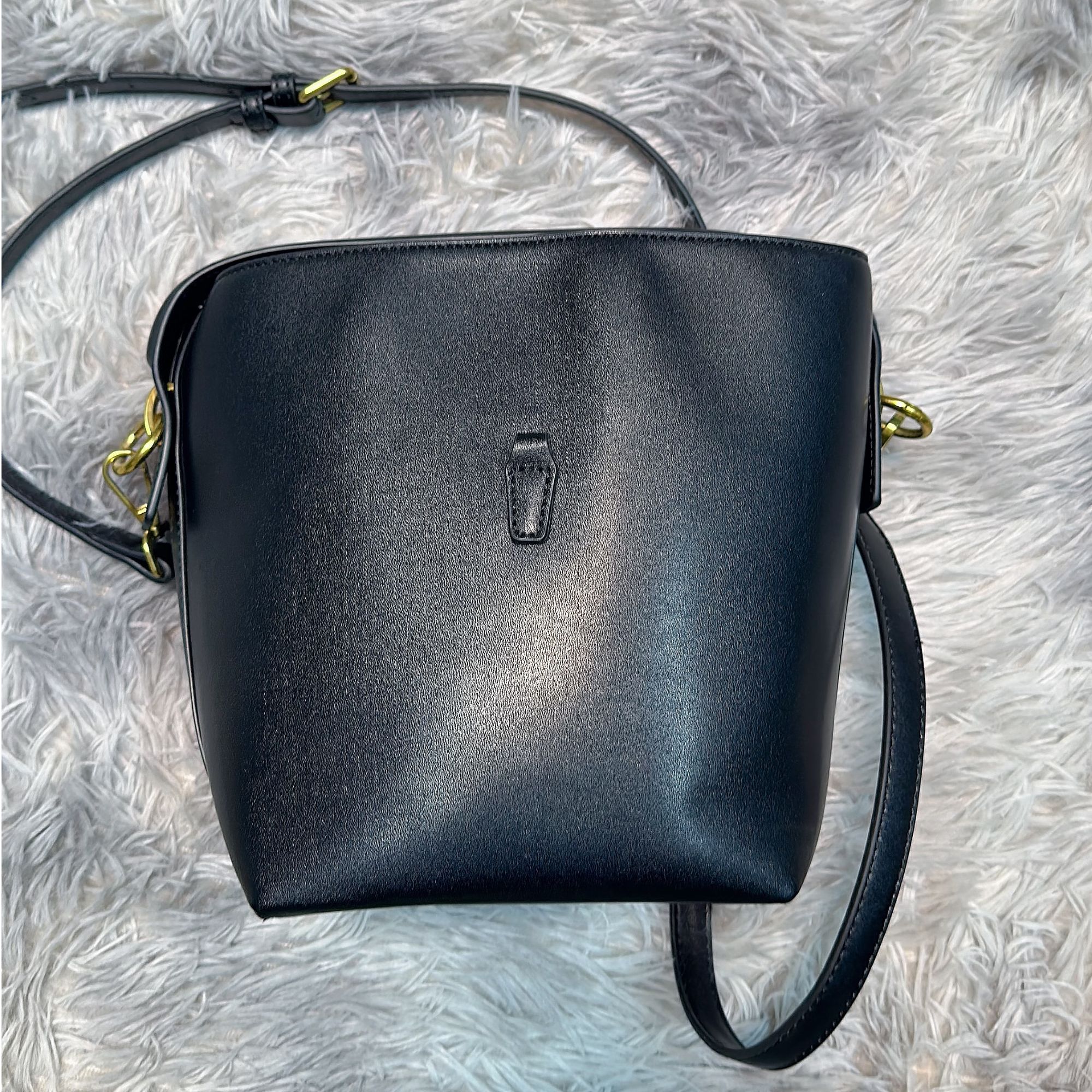 时尚百搭女包  水桶 F 手提  0052