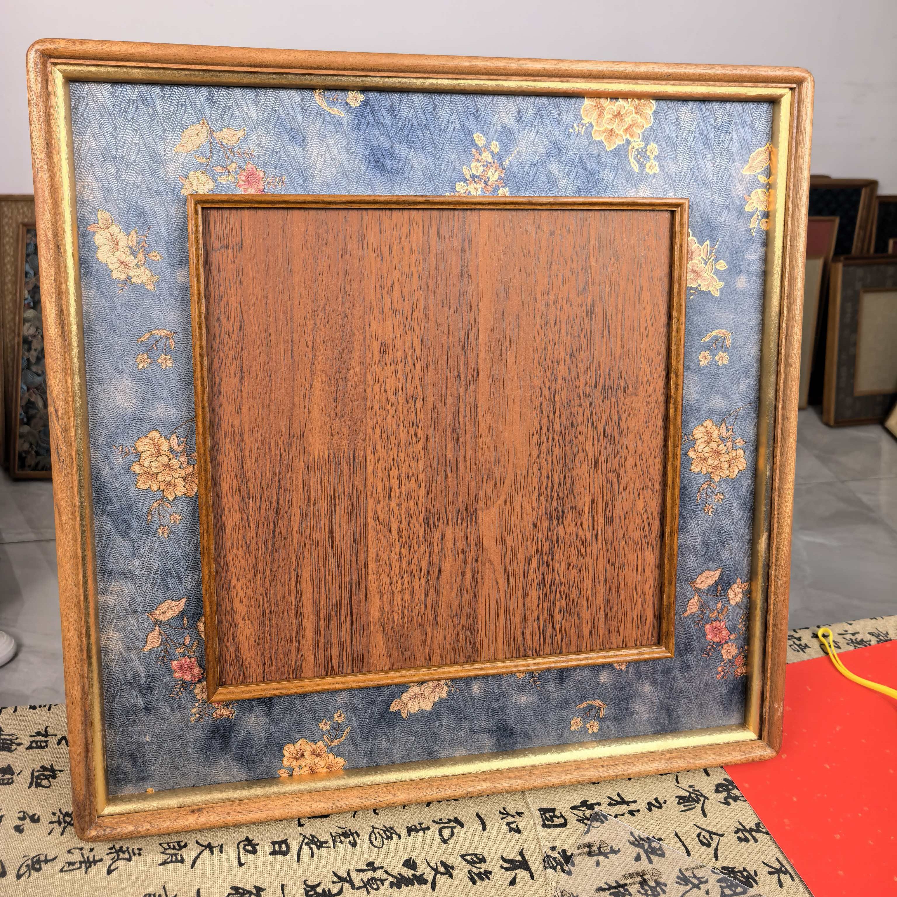 江南苏绣50x50画芯33x33高端乌檀木榫卯框中框