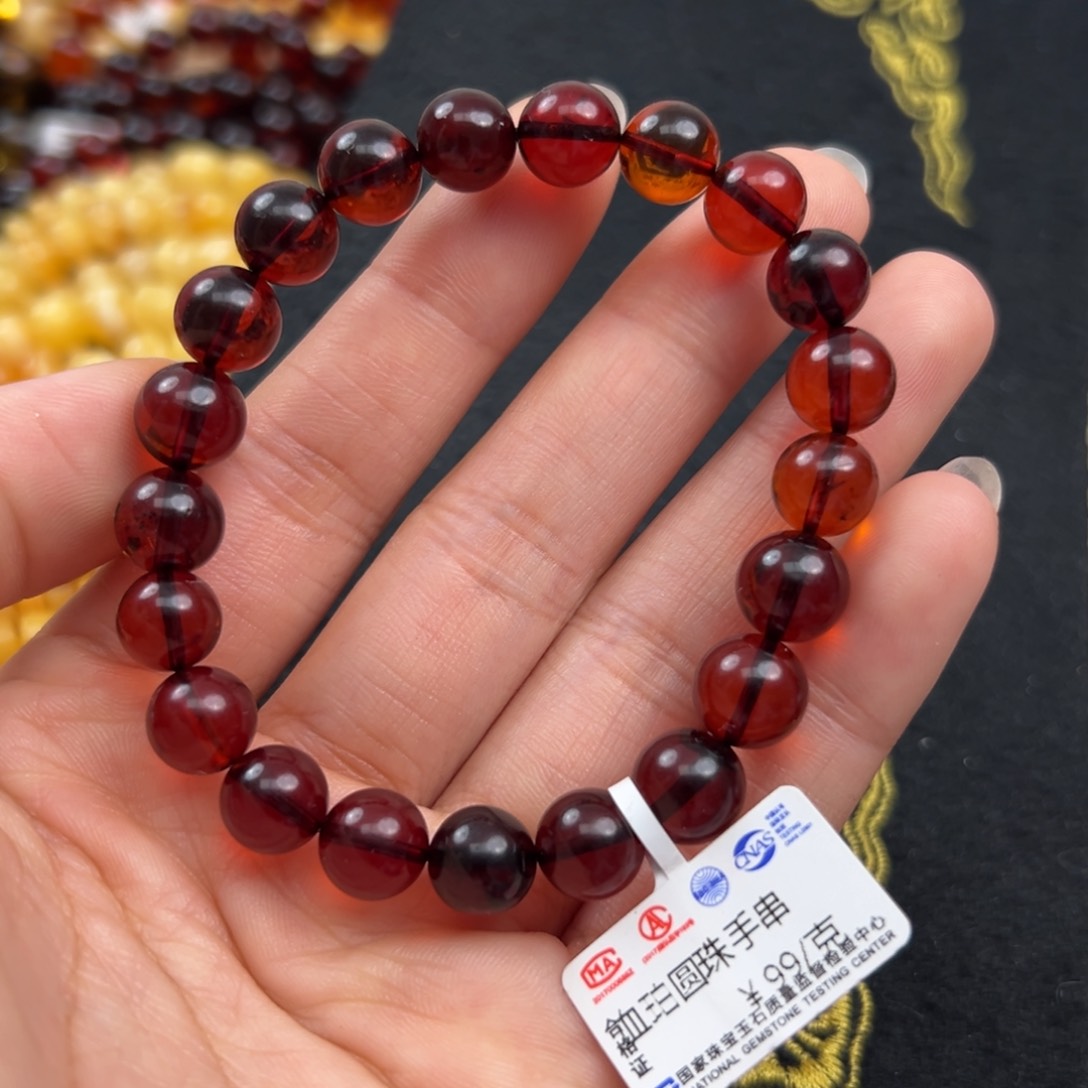 未镶嵌琥珀珠宝奇石