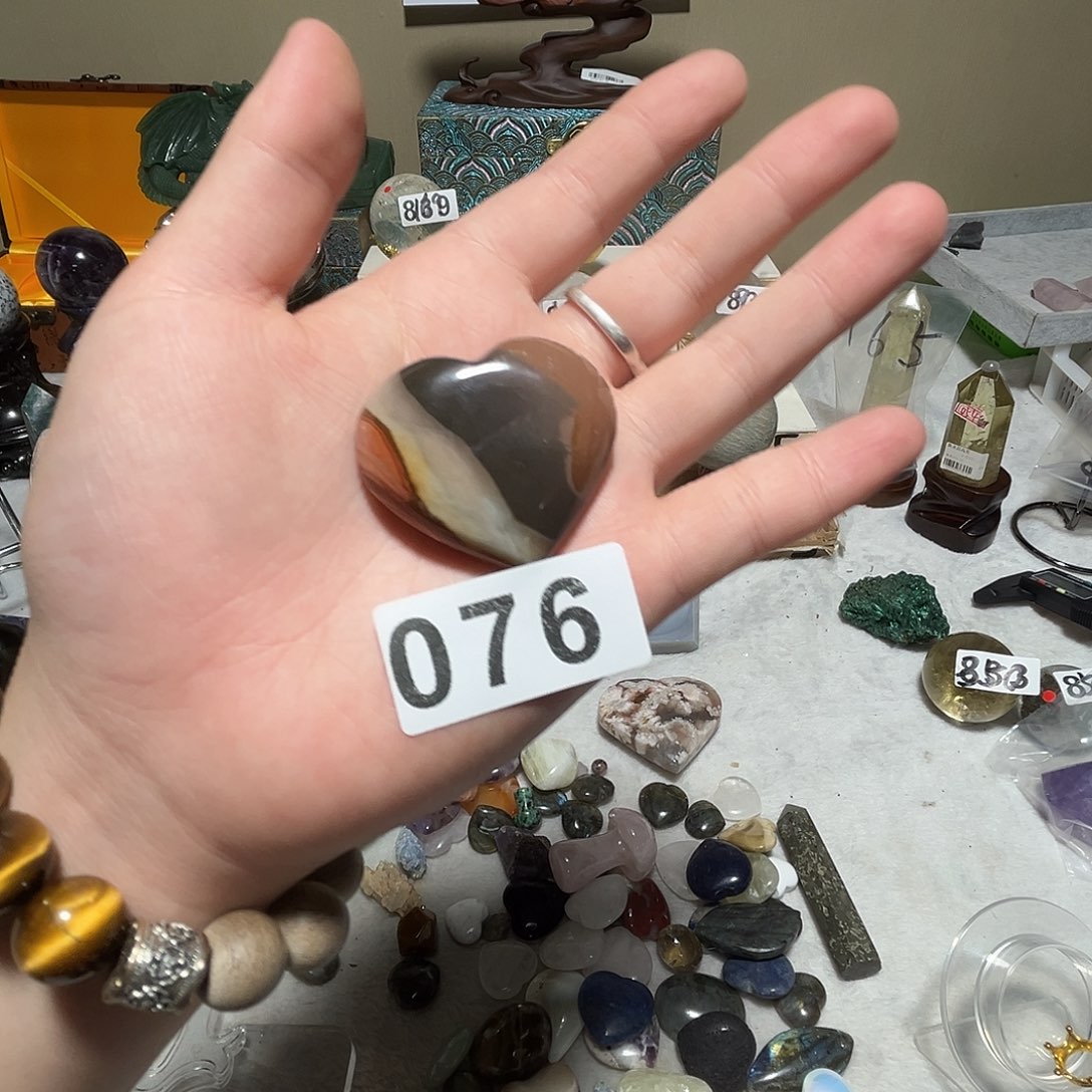 未镶嵌水晶大型摆件（非配饰）$**$