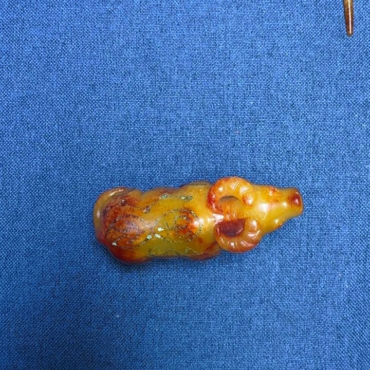 和田玉（糖玉）挂件未镶嵌