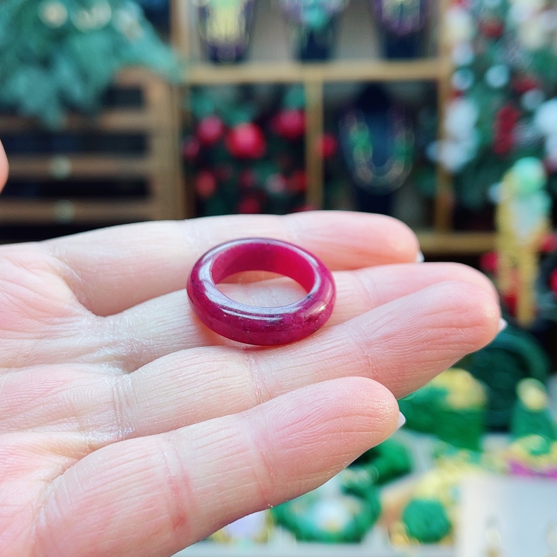 未镶嵌戒圈红宝石48小时鉴赏期