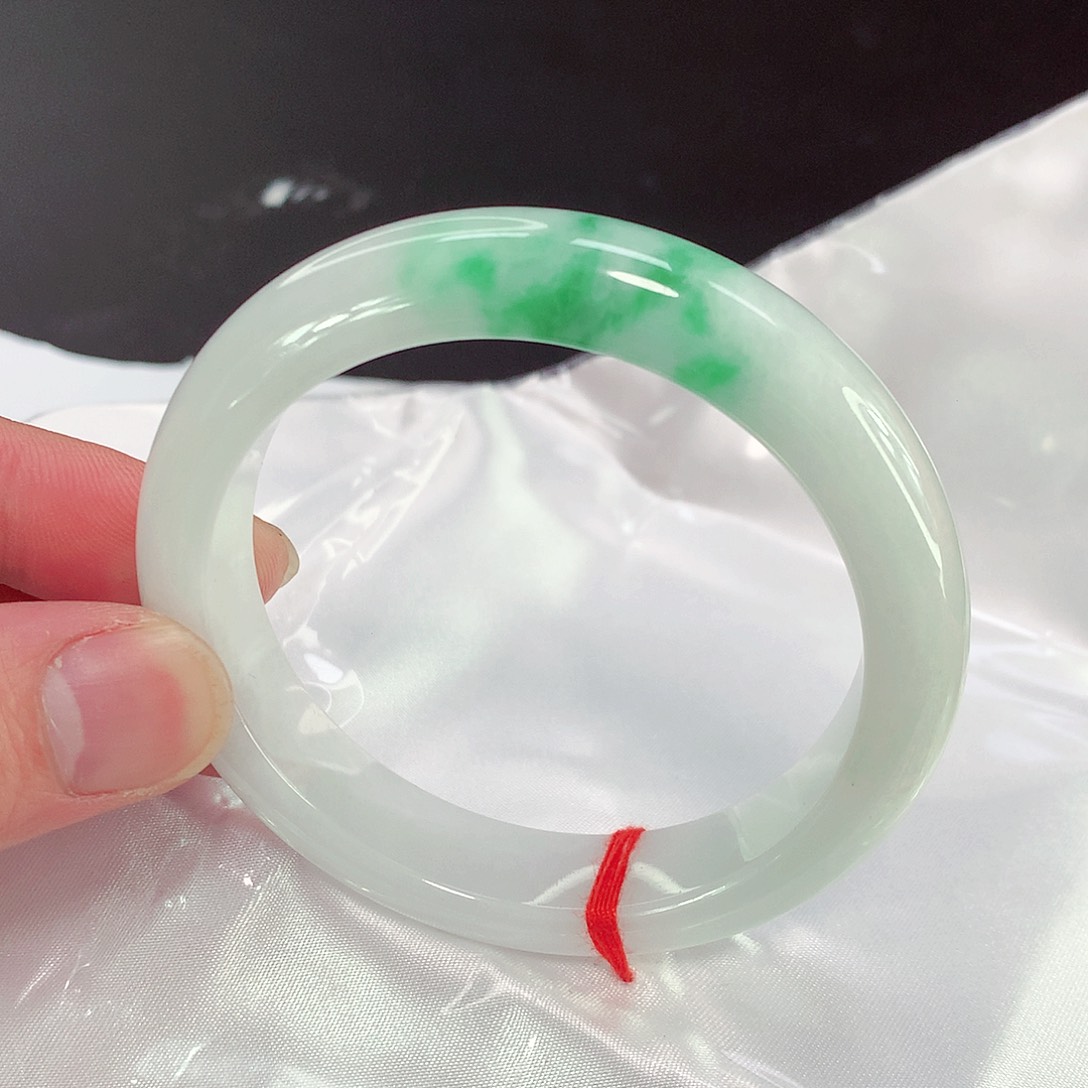 翡翠手镯未镶嵌078缅甸天然翡翠A货