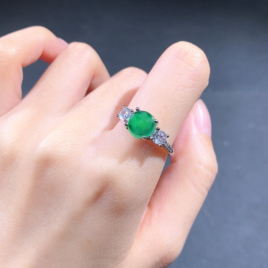 未镶嵌戒指翡翠翡翠