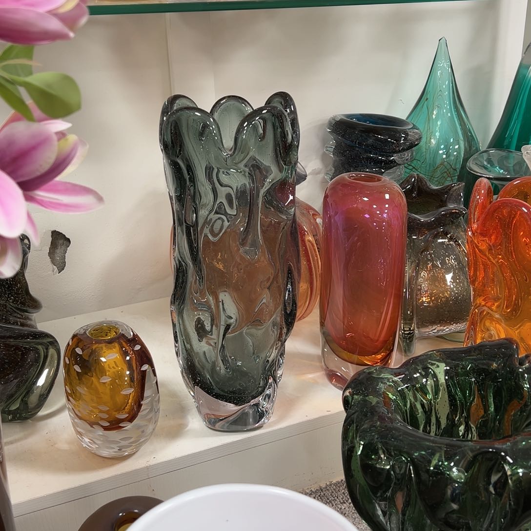 琉璃高37轻奢琉璃花器正常手工痕迹