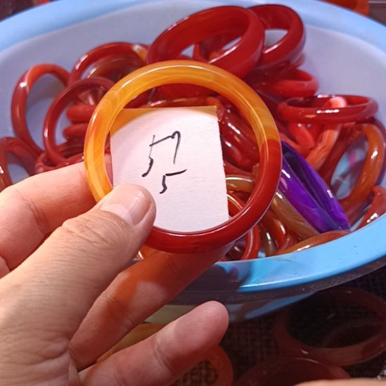 玛瑙/玉髓未镶嵌手镯