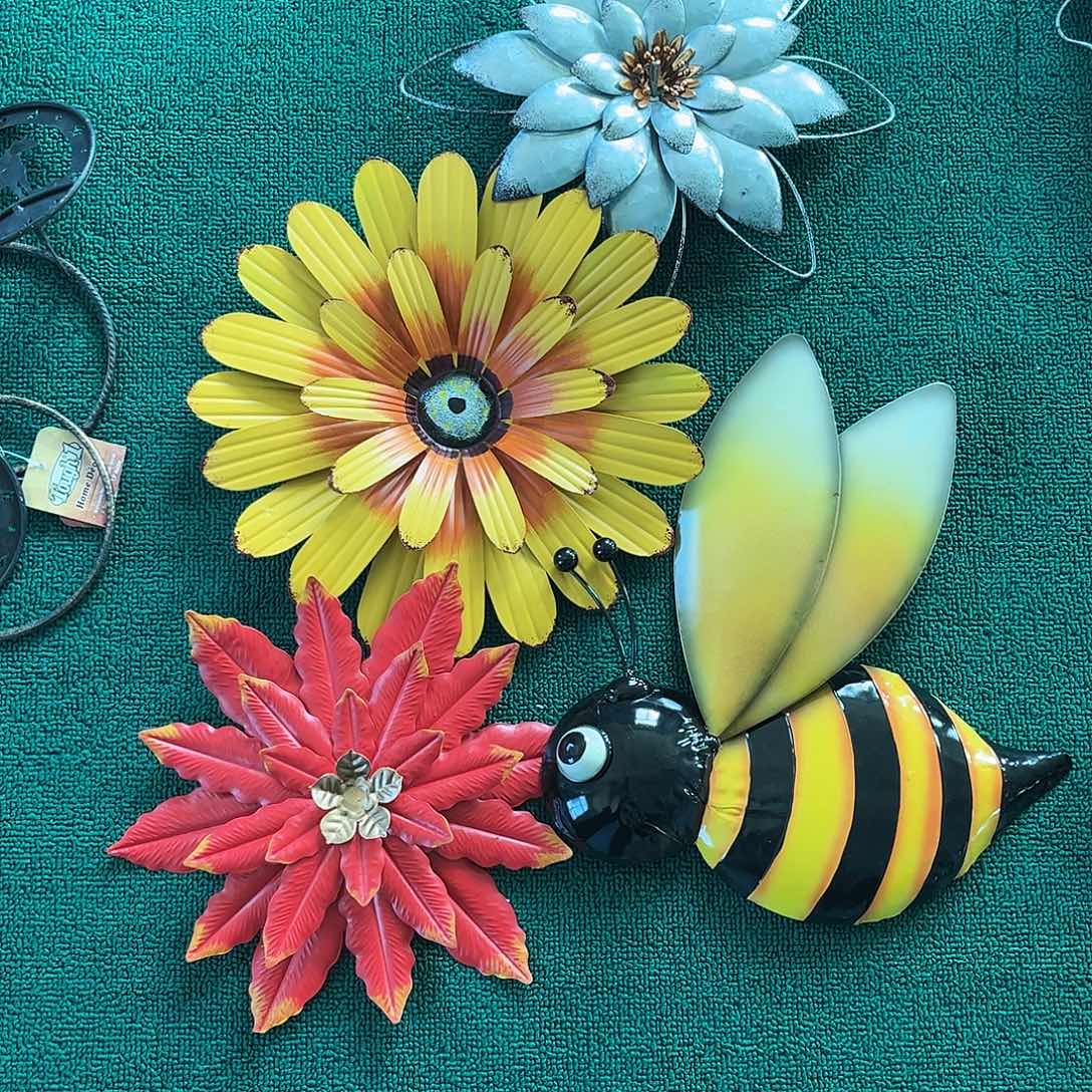 l***g孤品炸炸炸炸3朵➕蜜蜂