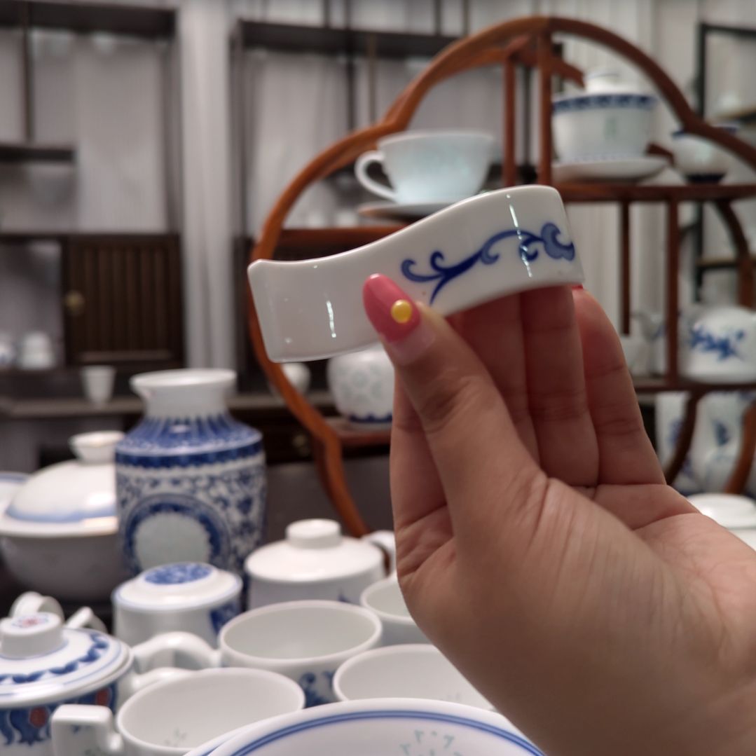 陶瓷青花波浪形筷子架十只装