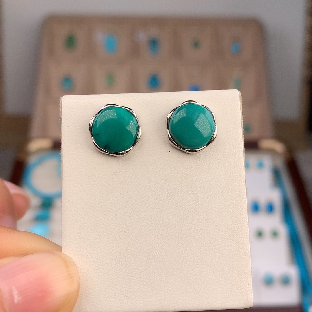 绿松石银S925镶嵌耳饰