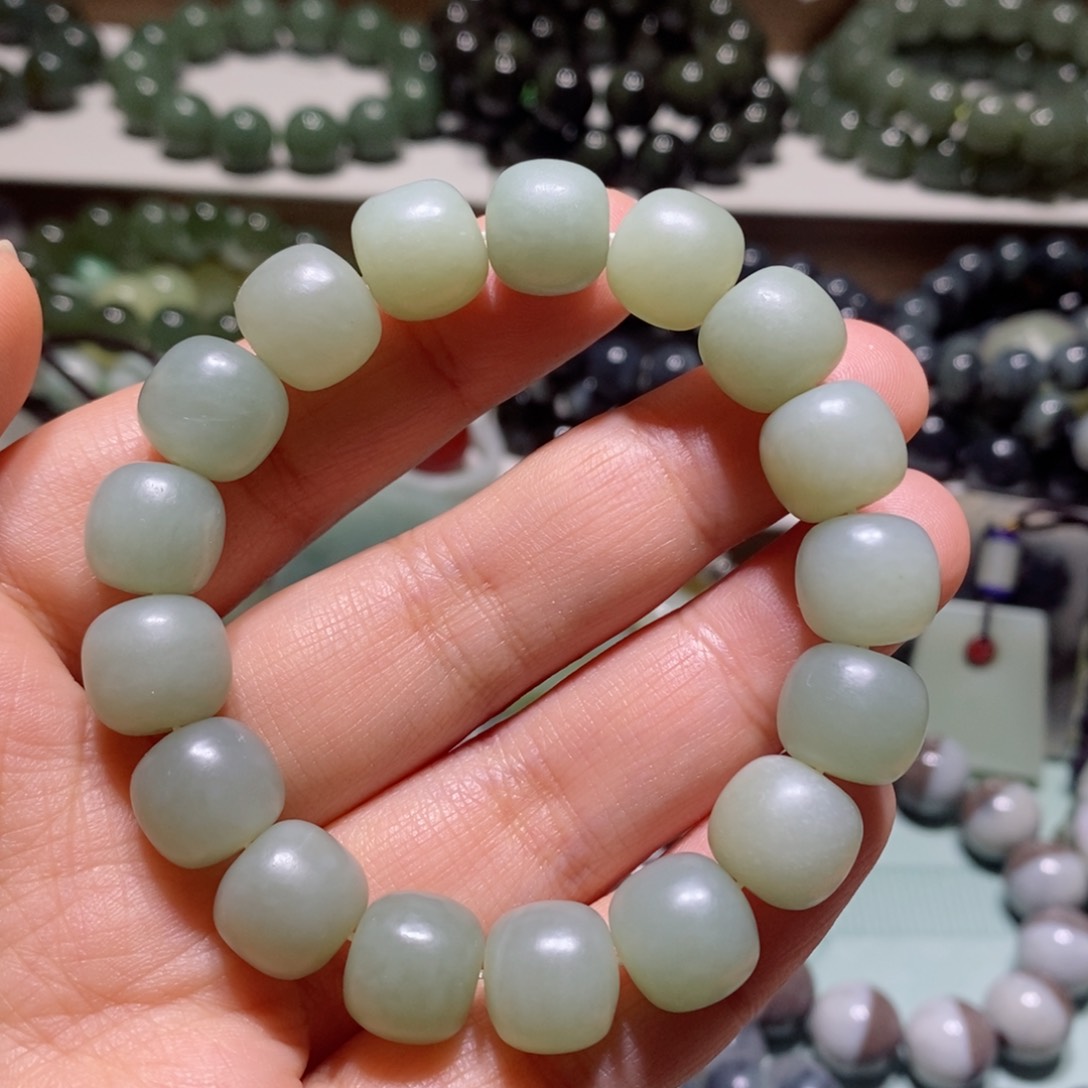 和田玉手链未镶嵌