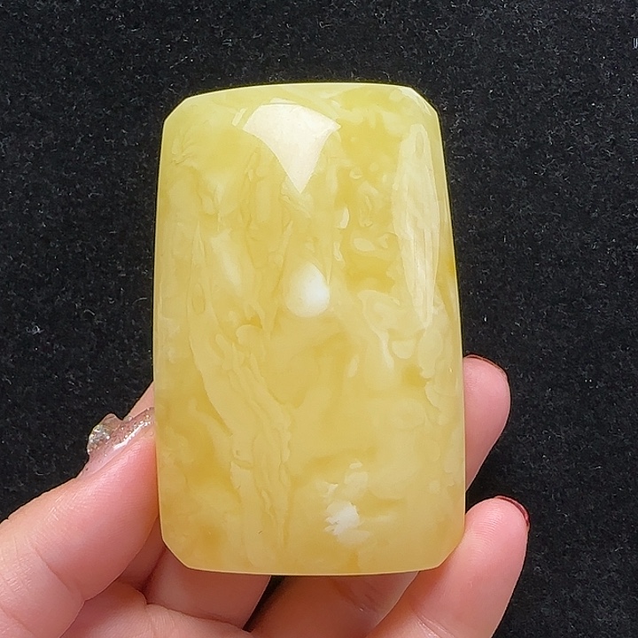 蜜蜡珠宝奇石未镶嵌