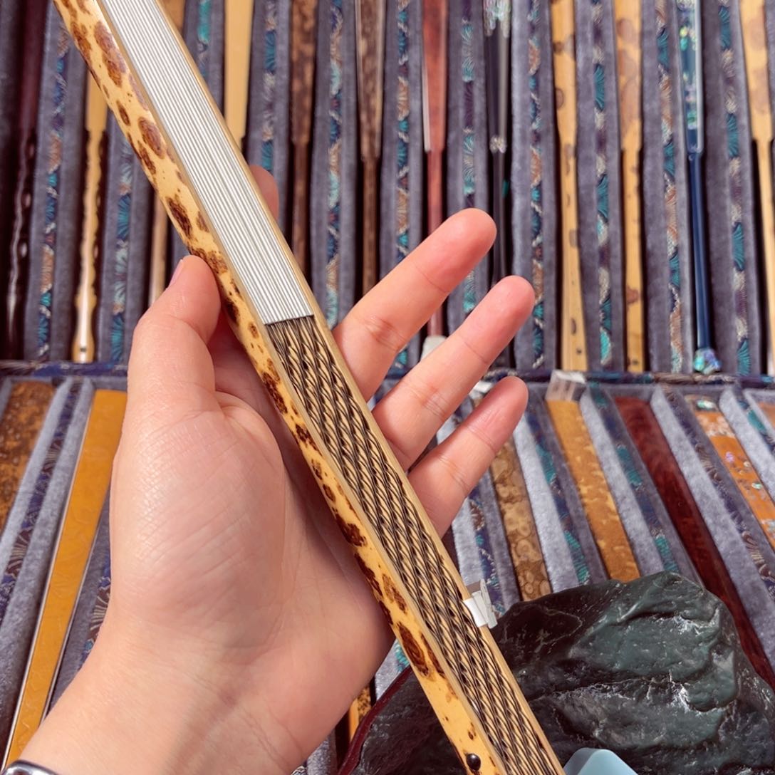 扇子徐***弯好的5566778877