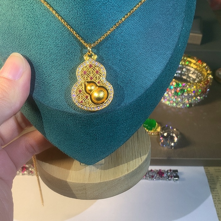 非金属49吊坠。            