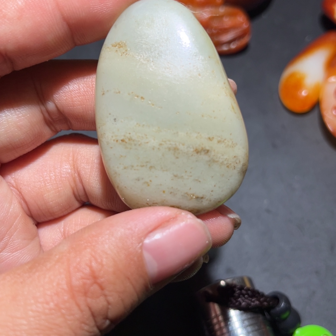 和田玉未镶嵌珠宝奇石