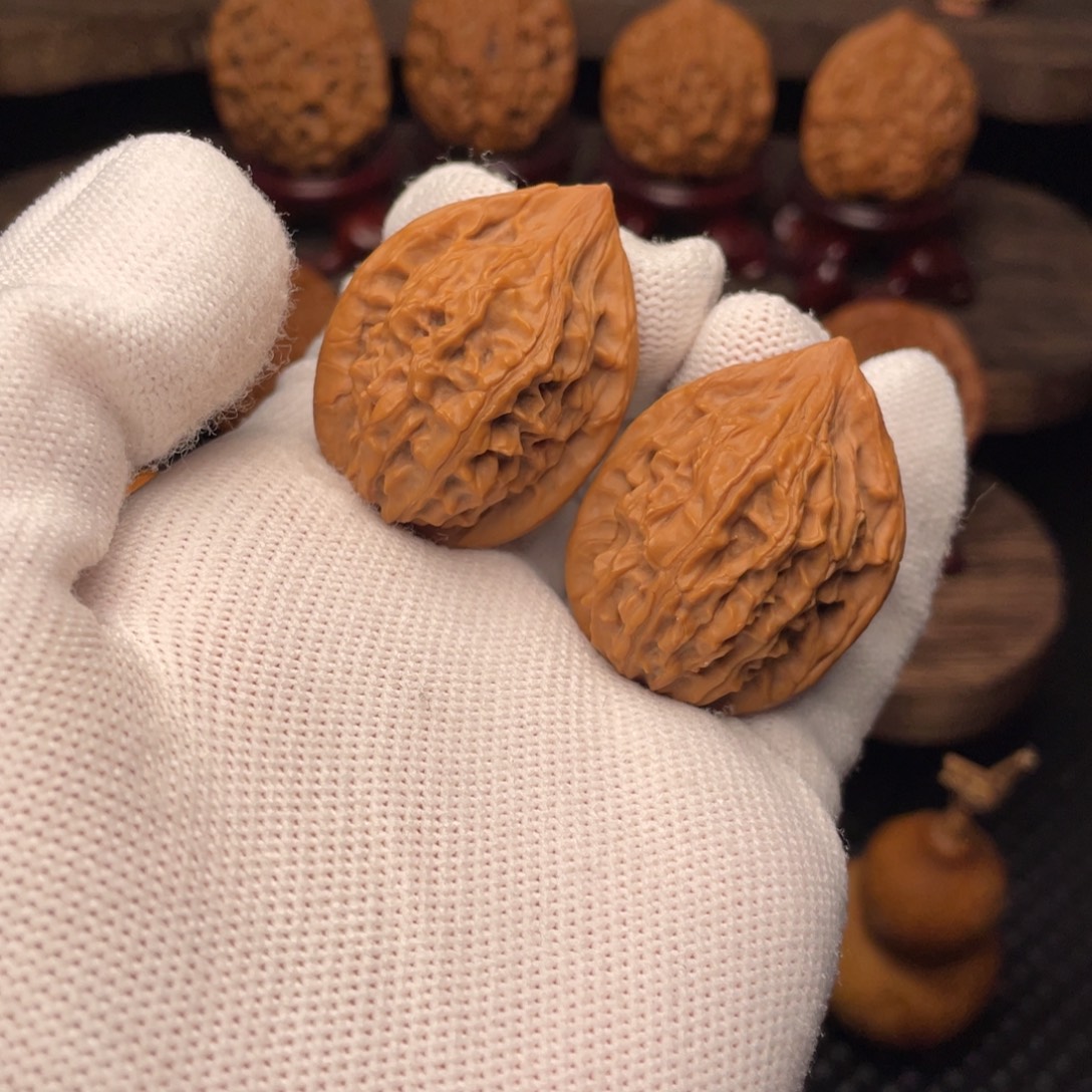 文玩核桃把件秦岭野生山魄系列龙崽29