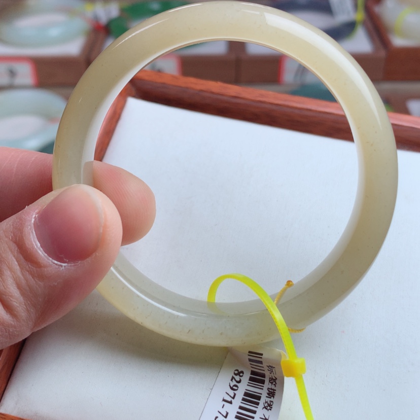 【闪购商品】和田玉手镯未镶嵌54.2