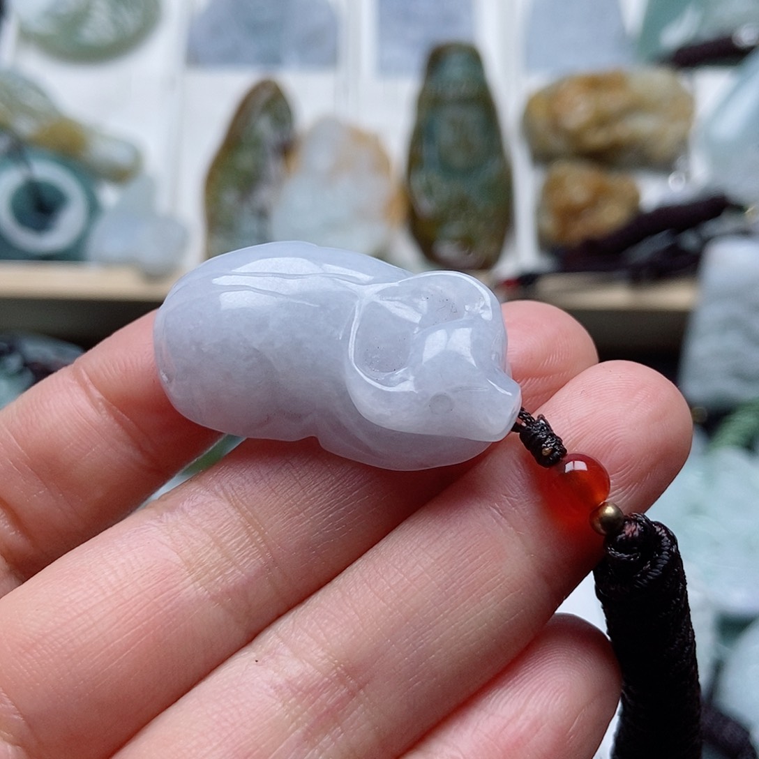 翡翠吊坠(不含链)未镶嵌翡翠