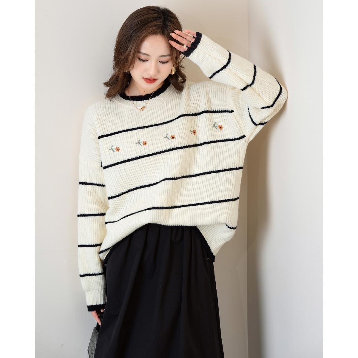 A033针织条纹套头