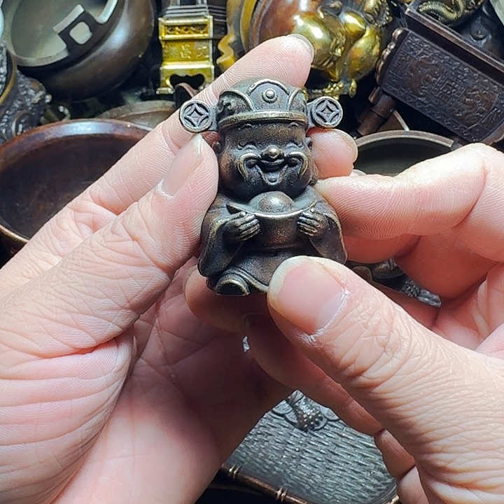 铜器摆件收收藏藏