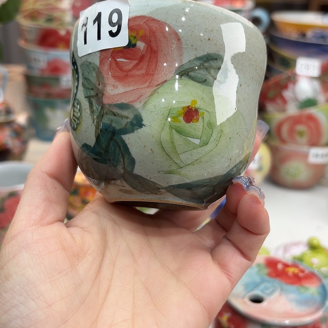 瓷片这一个是一家集