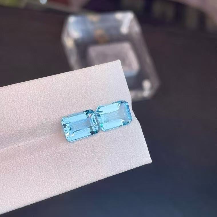 天然天空蓝海蓝宝纯净体满火彩5.64ct