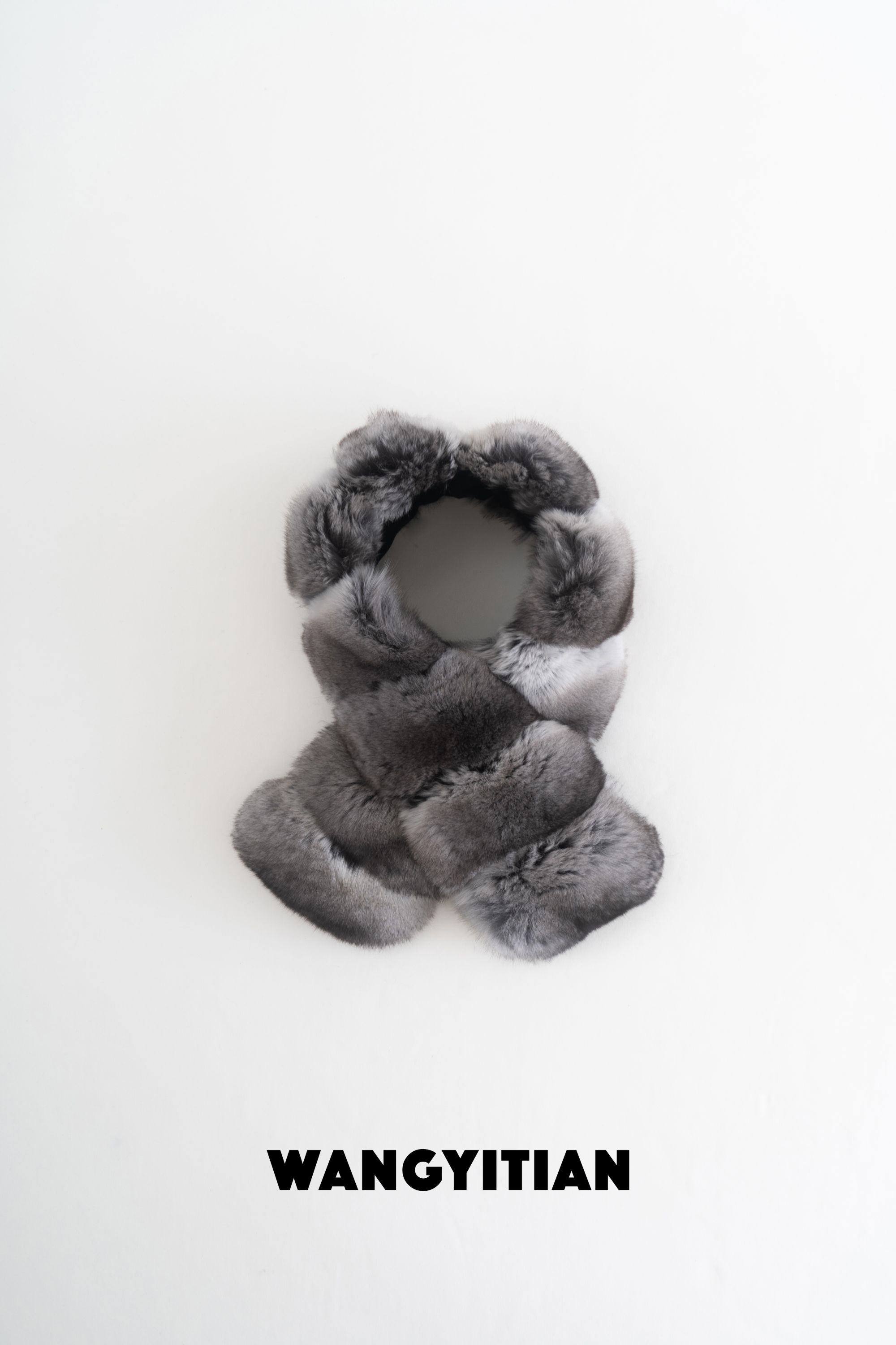 王一甜 tian｜新款龙猫围巾