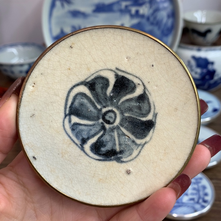 壶承现代纯手工的工艺品