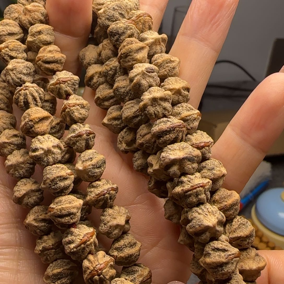 柏香籽/百香籽吊坠『小老虎』虎纹横打红芽