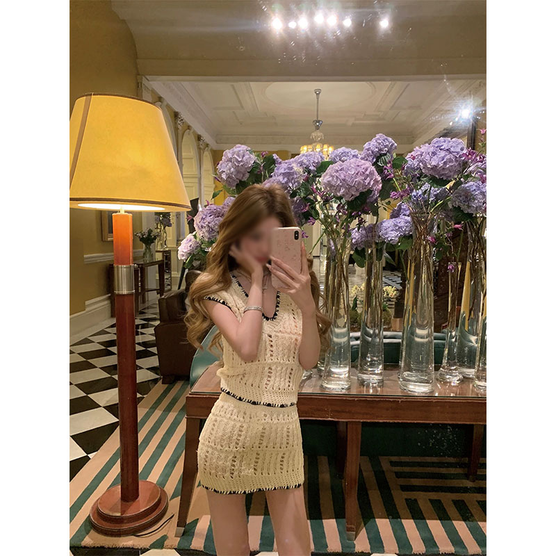 【夏洛特】韩系甜美少女时尚小香手工针织上衣配显瘦高腰半身裙套装