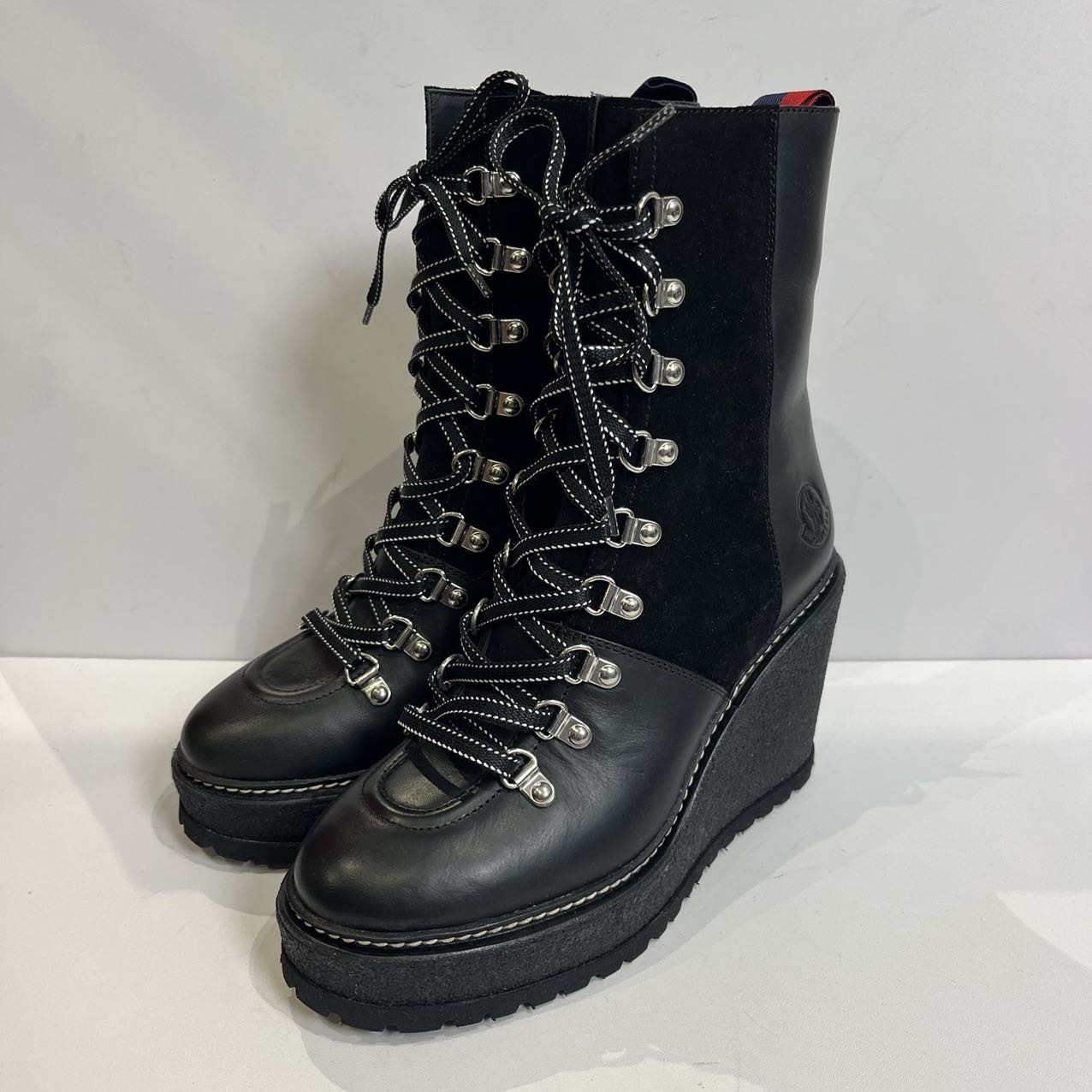 未使用 MONCLER 蔚蓝/带盒黑色坡跟靴/9cm38码/LZ0425HO991
