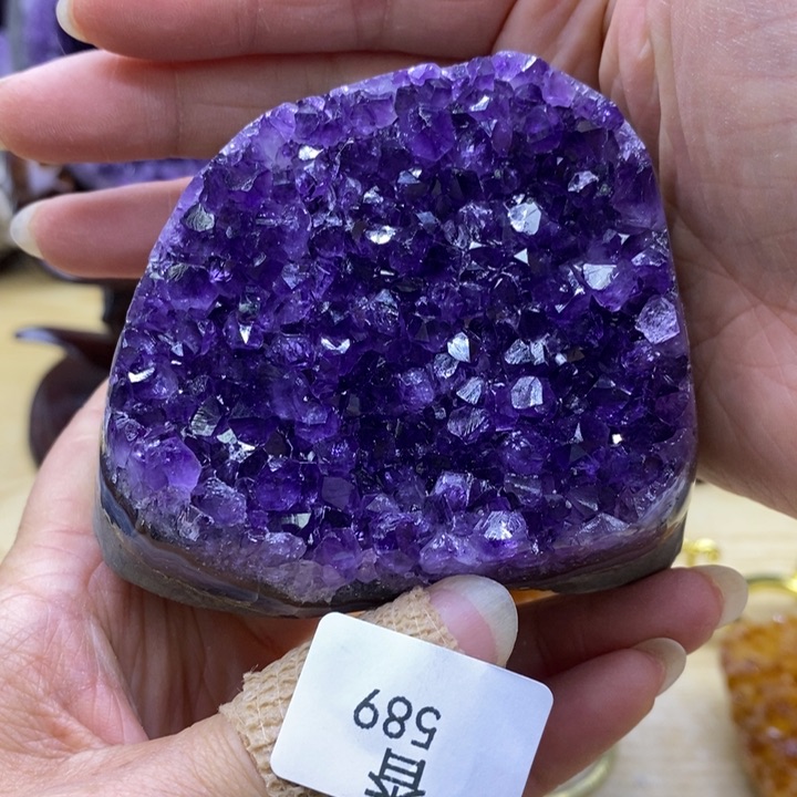 水晶大型摆件（非配饰）未镶嵌