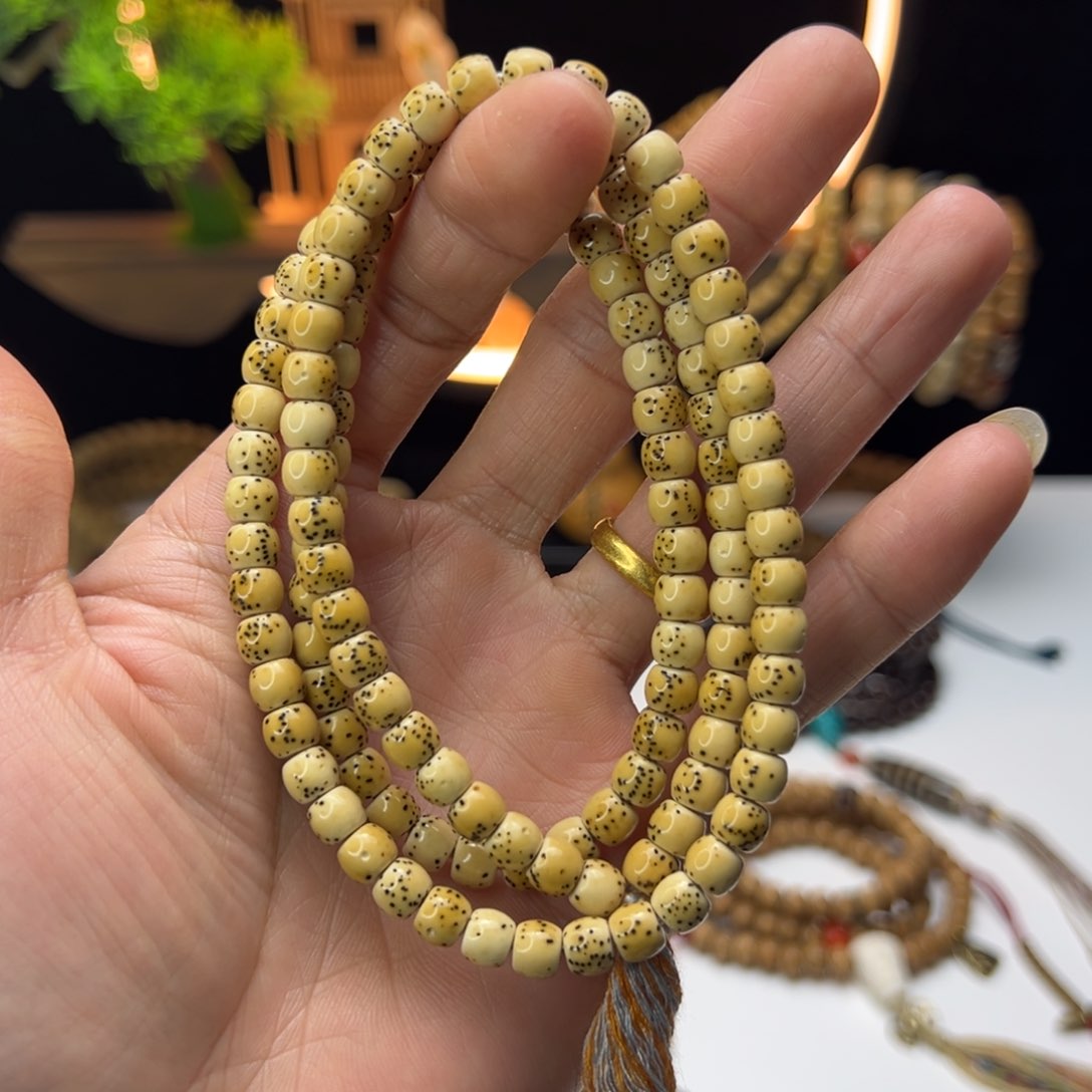 星月菩提吊坠星月菩提