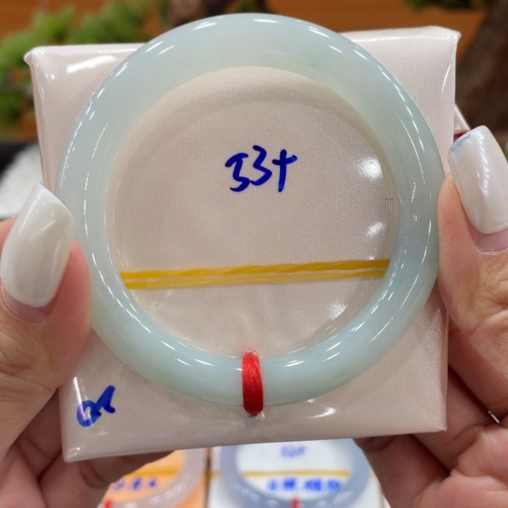 翡翠未镶嵌手镯缅甸翡翠