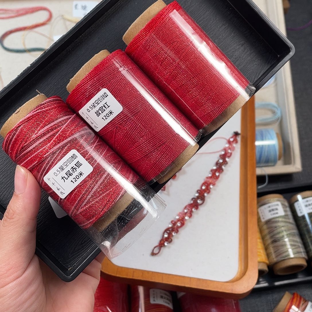 聚酯纤维0.5星空故宫红➕正红➕九尾