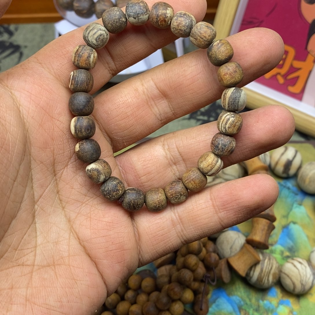 贡木贡木手串0.8老型（随机发）