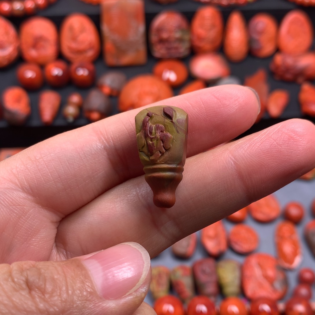 南红玛瑙悟道三通未镶嵌卞*花