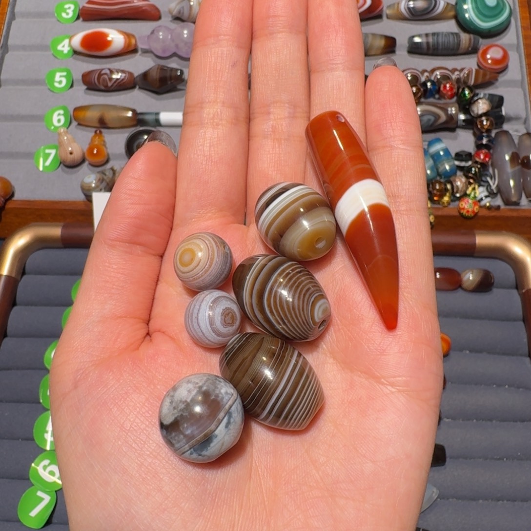 小***。玛瑙/玉髓未镶嵌珠宝半成品