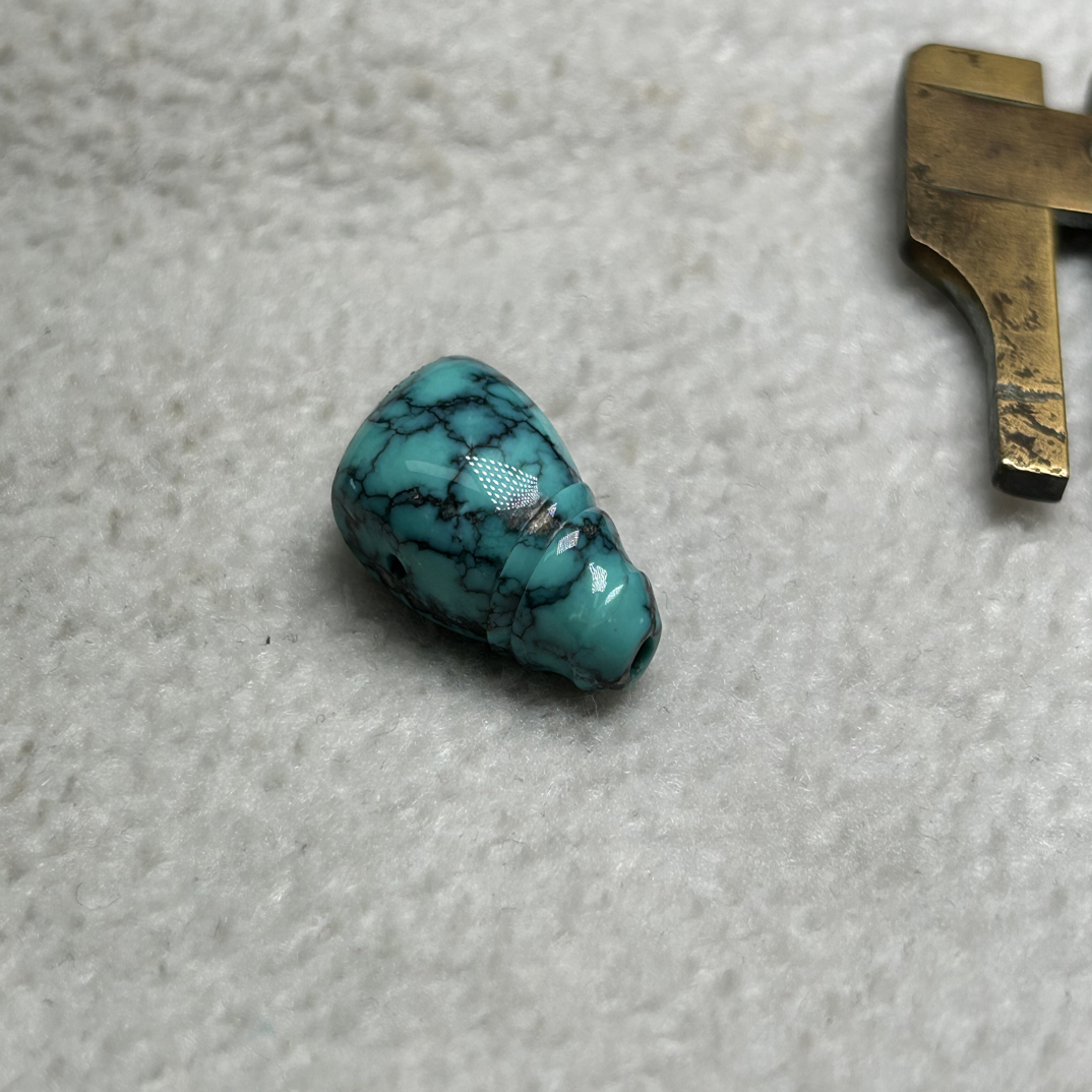 高瓷玉化网花3通，3.8克