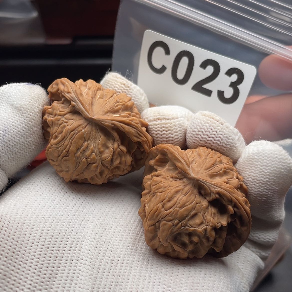 【闪购商品】文玩核桃吊坠吃****斤C023异形飞蛇