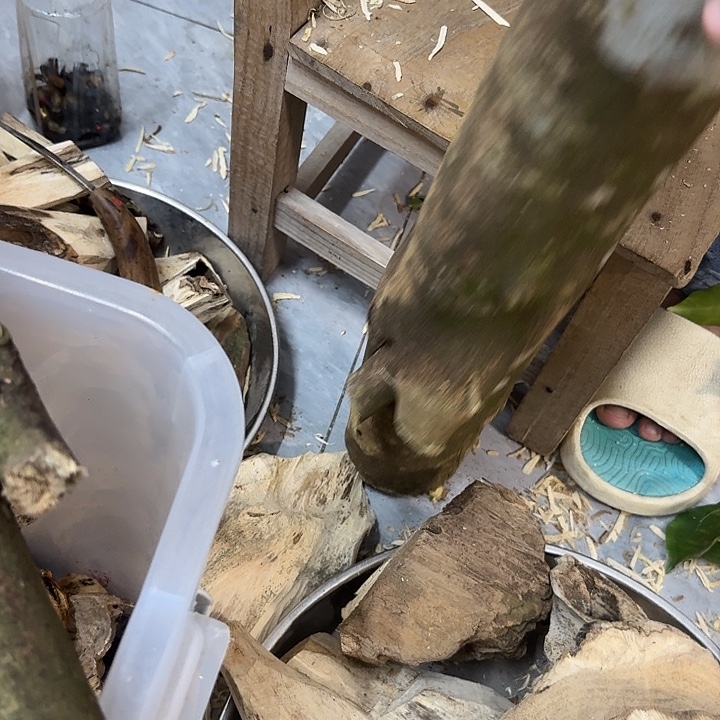 沉香沉香碎屑沉香料子