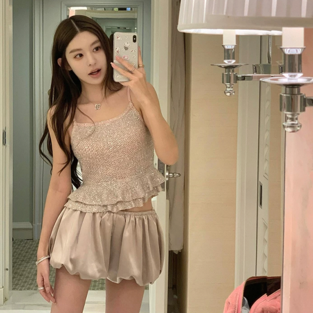 早安樊樊 娇俏减龄缎面花苞短裤蓬蓬版型裙裤女夏遮胯显瘦休闲裤