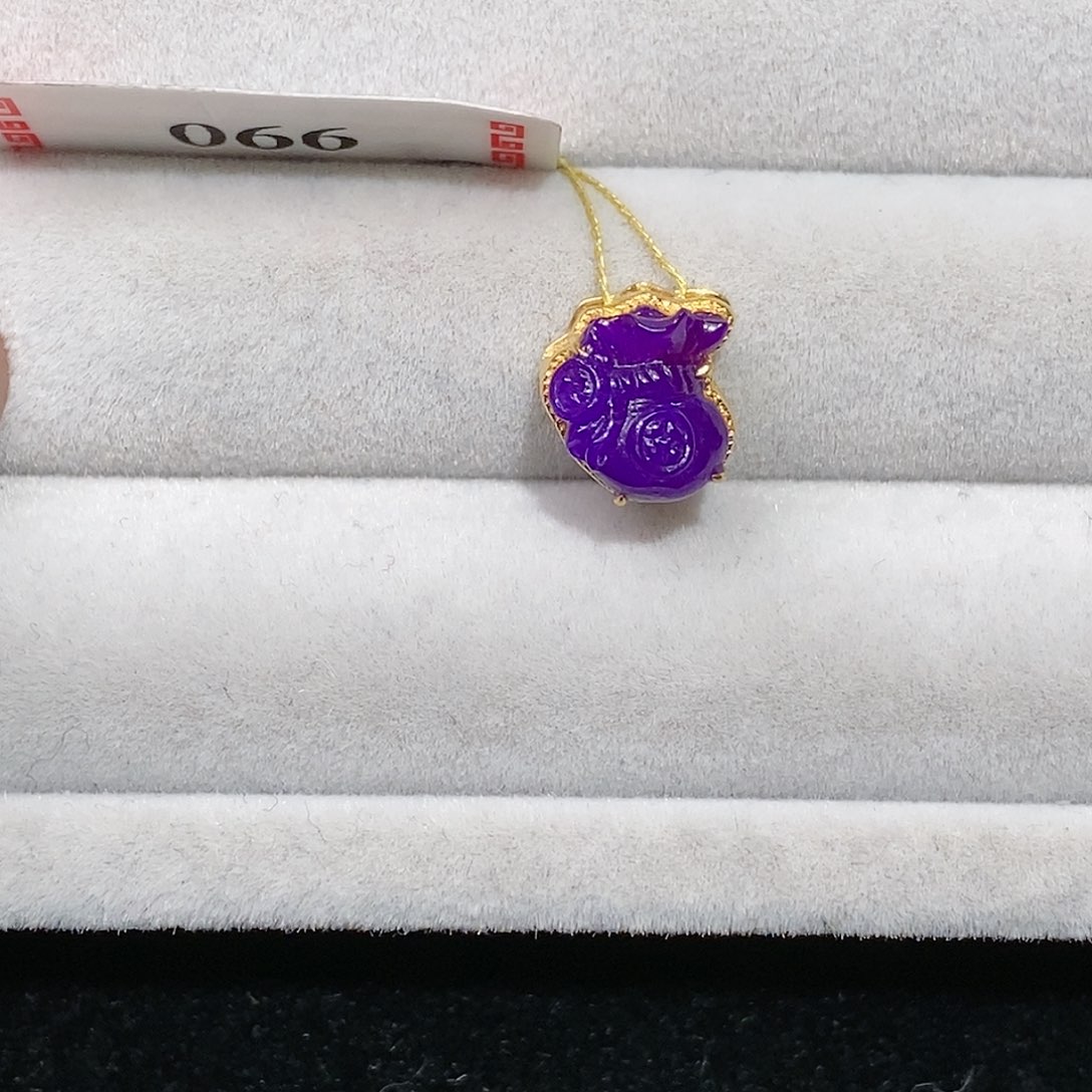 苏纪石（舒俱来）18K金镶嵌吊坠(不含链)