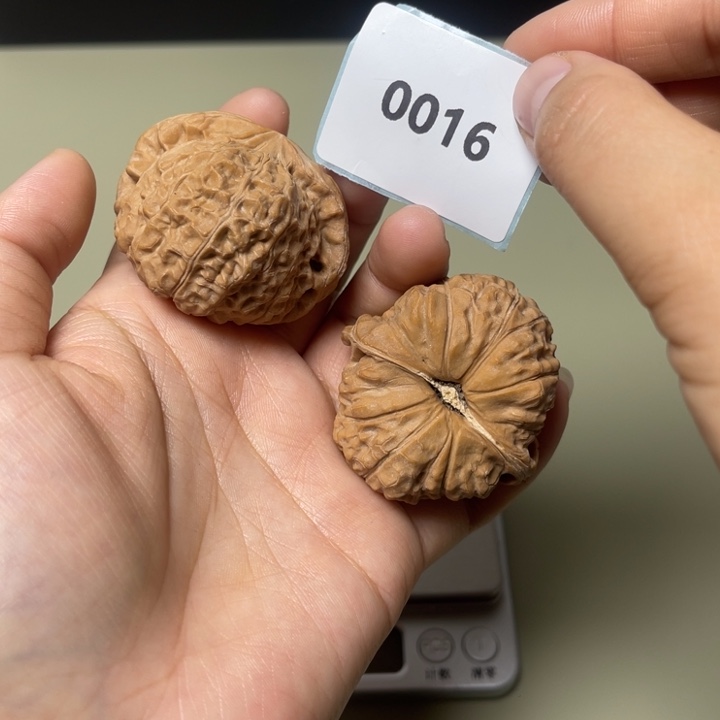 文玩核桃吊坠46南瓜