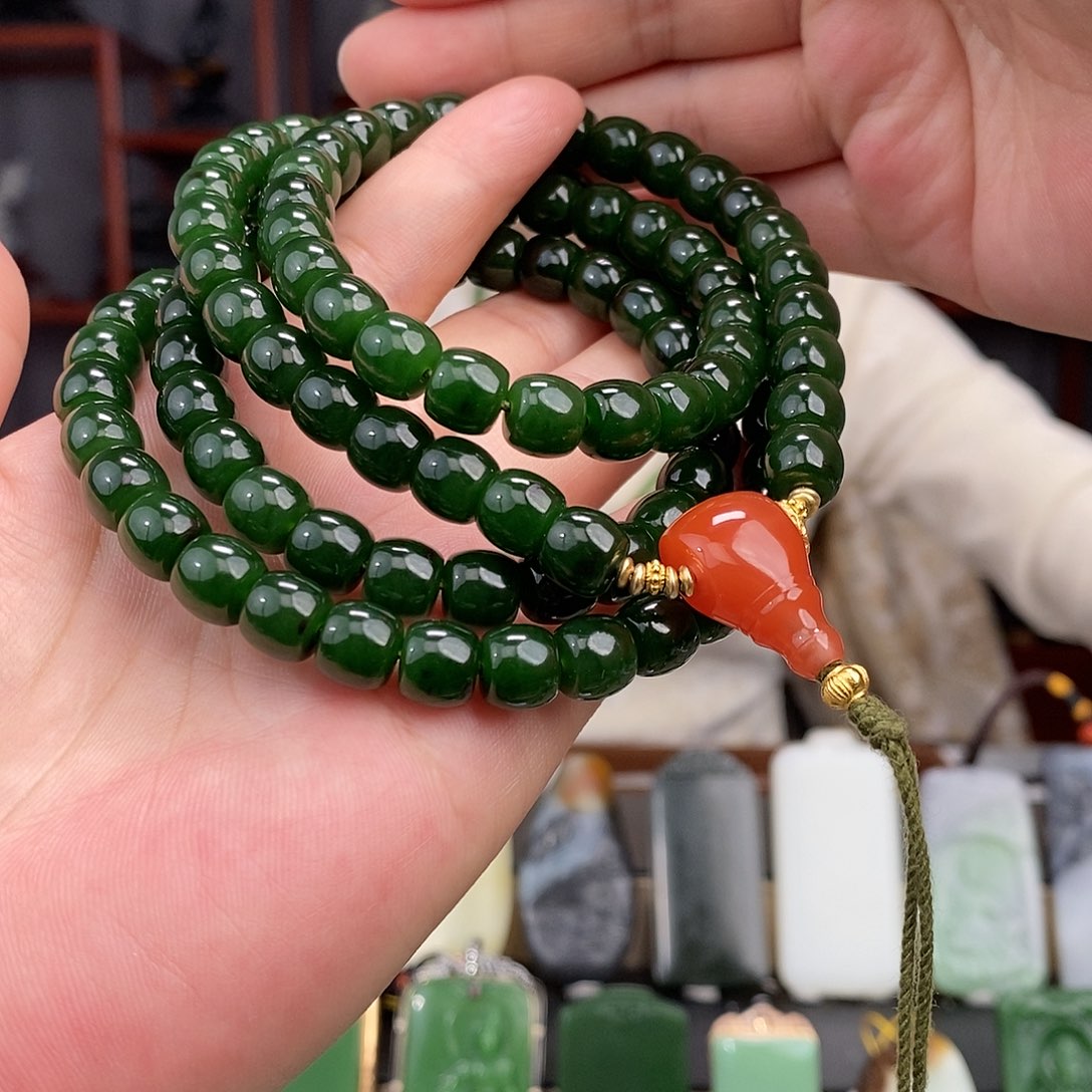 和田玉挂件未镶嵌9+108