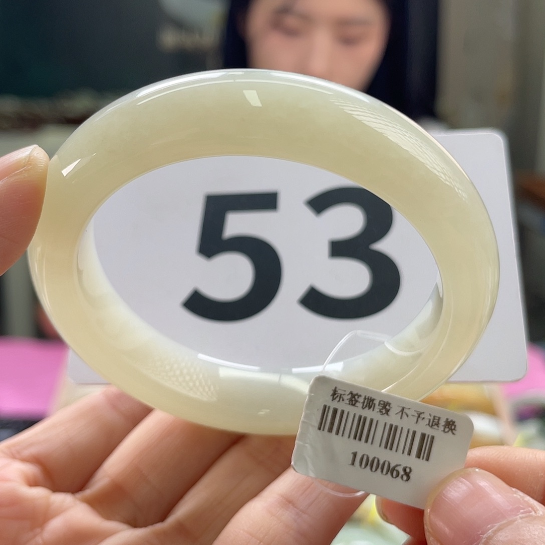和田玉手镯未镶嵌31