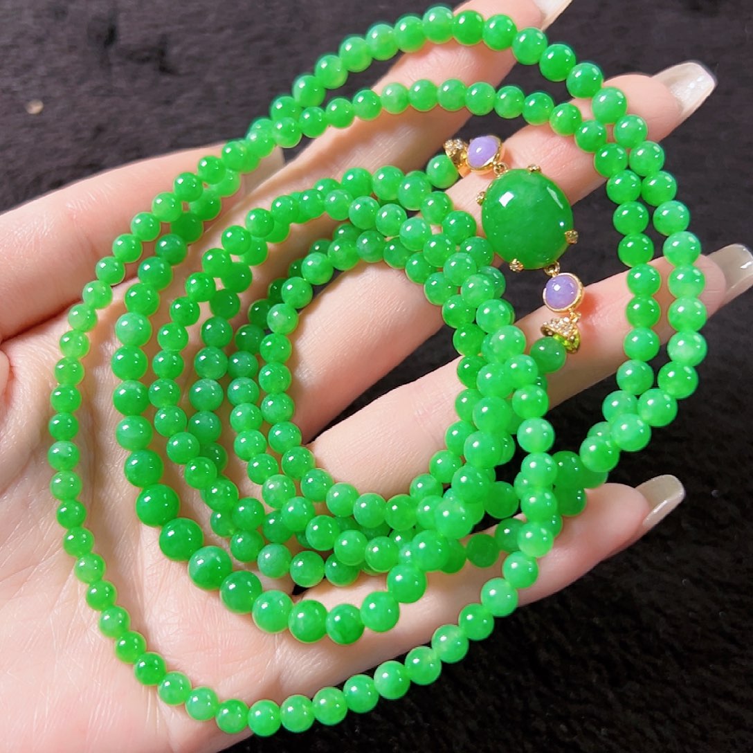 翡翠18K金镶嵌颈饰签收后24小时鉴赏期，过时不退