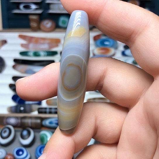 未镶嵌颈饰玛瑙/玉髓