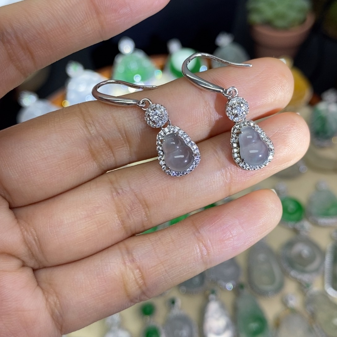 翡翠颈饰银S925镶嵌A货翡翠