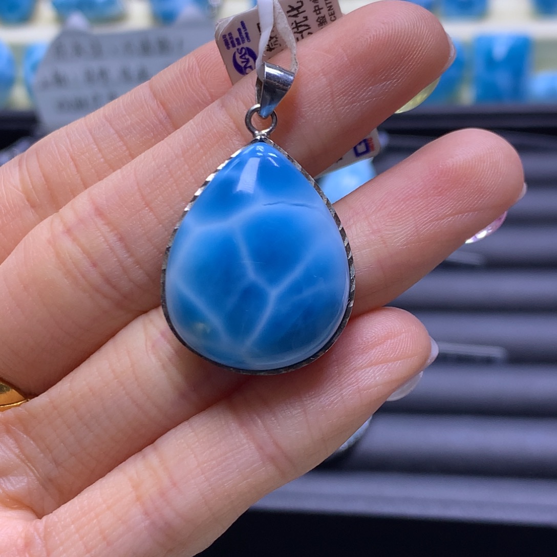 针钠钙石（海纹石）未镶嵌颈饰火山蓝水滴吊坠色差略异